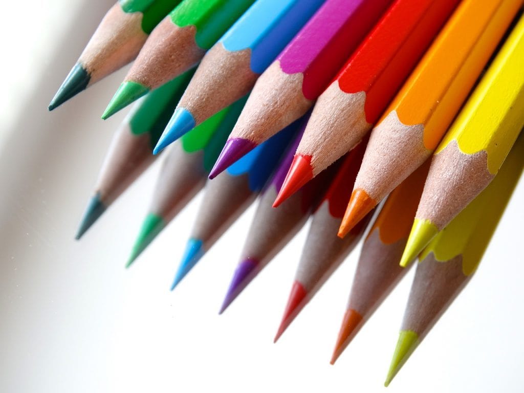 colored-pencils-sponsor-tips